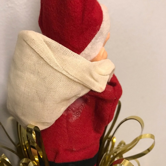 Vintage Distressed Mischievous Santa Claus Ornament Cascading Gold Tinsel** - Picture 7 of 15